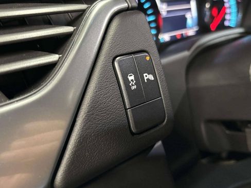 Used 2019 Chevrolet Tahoe 4WD image 34