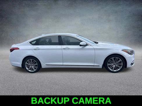 Used 2018 Genesis G80 3.8 RWD image 4