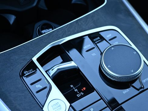 New 2026 BMW X5 sDrive40i w/ Climate Comfort Package image 14