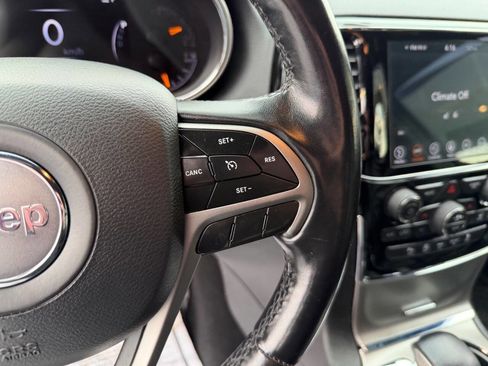 Used 2019 Jeep Grand Cherokee Limited AWD/4WD image 42