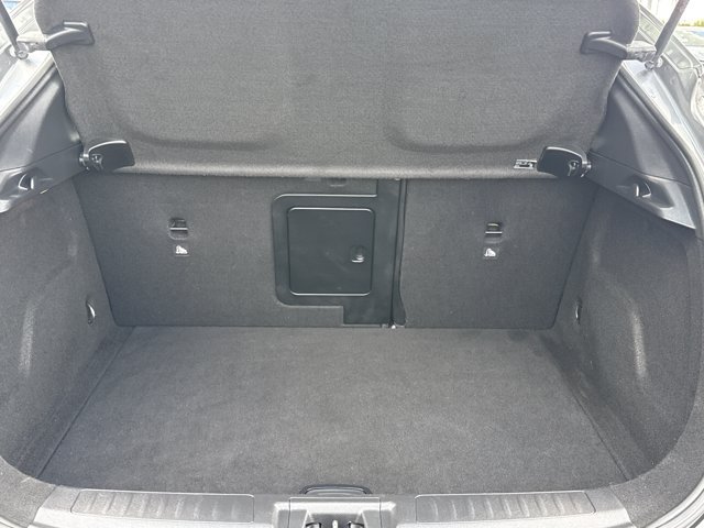 Used 2019 INFINITI QX30 FWD image 9