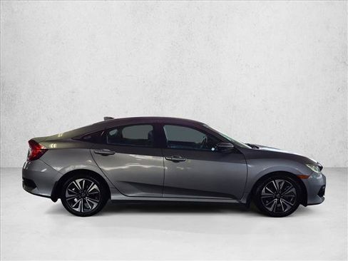 Used 2016 Honda Civic EX-T image 4