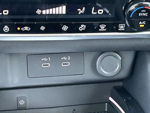 New 2026 Nissan Rogue Platinum AWD/4WD image 24