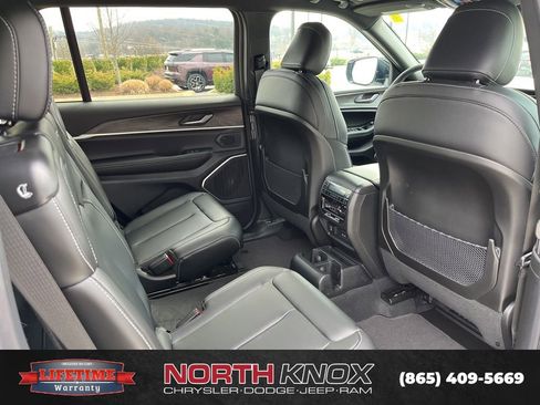 New 2026 Jeep Grand Cherokee L Limited AWD/4WD image 27
