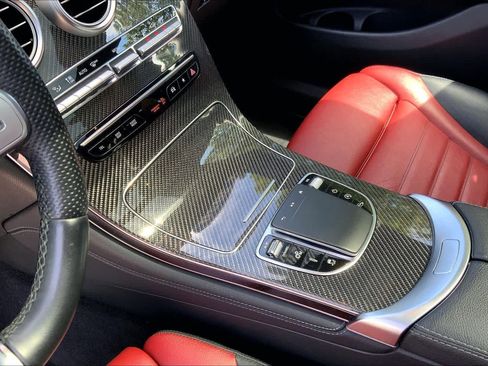 Used 2020 Mercedes-Benz GLC 43 AMG 4MATIC image 17