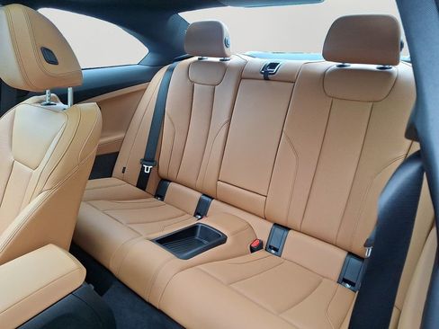 Certified 2025 BMW 230i xDrive Coupe w/ Convenience Package image 8