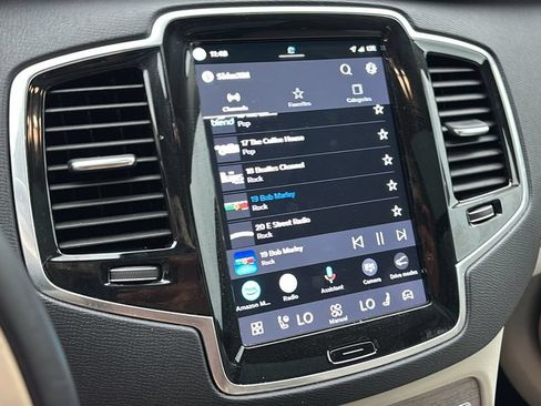 Certified 2024 Volvo XC90 B6 Plus AWD/4WD image 20