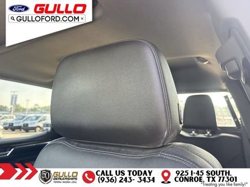 Used 2023 GMC Sierra 1500 SLT RWD image 18