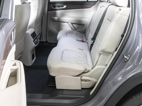 New 2026 Volkswagen Atlas SEL Premium R-Line AWD/4WD image 34