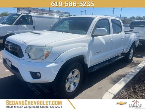 Used 2015 Toyota Tacoma PreRunner w/ TRD Sport Package RWD image 1
