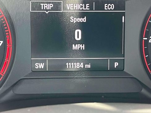 Certified 2022 Chevrolet TrailBlazer RS FWD image 36