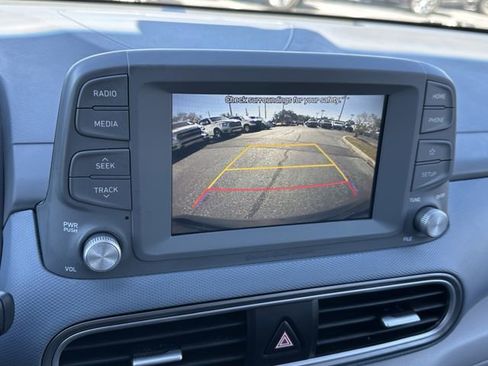Used 2021 Hyundai Kona Limited image 26