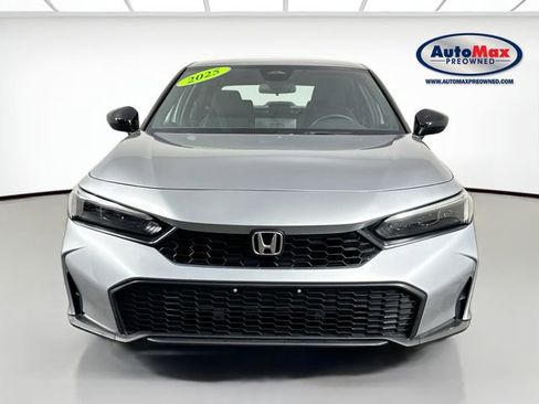 Used 2025 Honda Civic Sport image 6