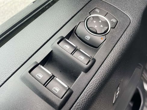 Used 2017 Ford F150 XLT w/ Equipment Group 302A Luxury image 21