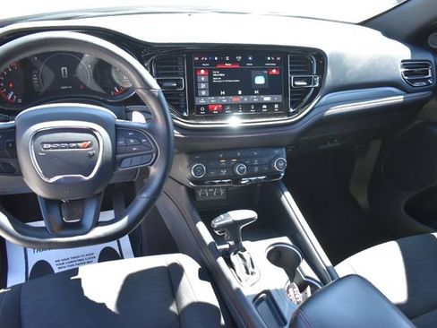 Used 2025 Dodge Durango GT AWD/4WD image 17