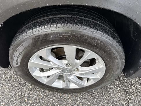Used 2021 Hyundai Tucson Value FWD image 11