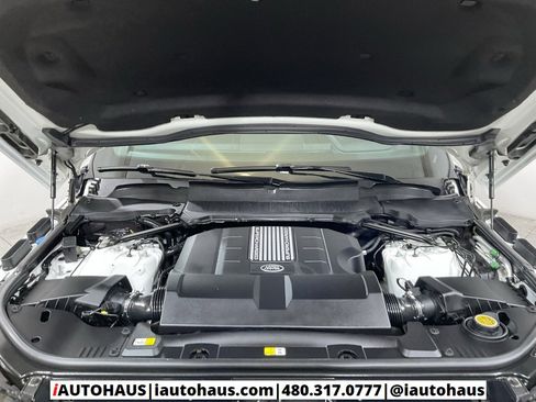 Used 2018 Land Rover Range Rover HSE image 11