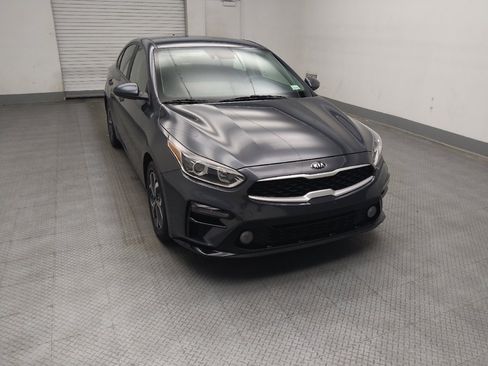 Used 2021 Kia Forte LXS FWD image 13