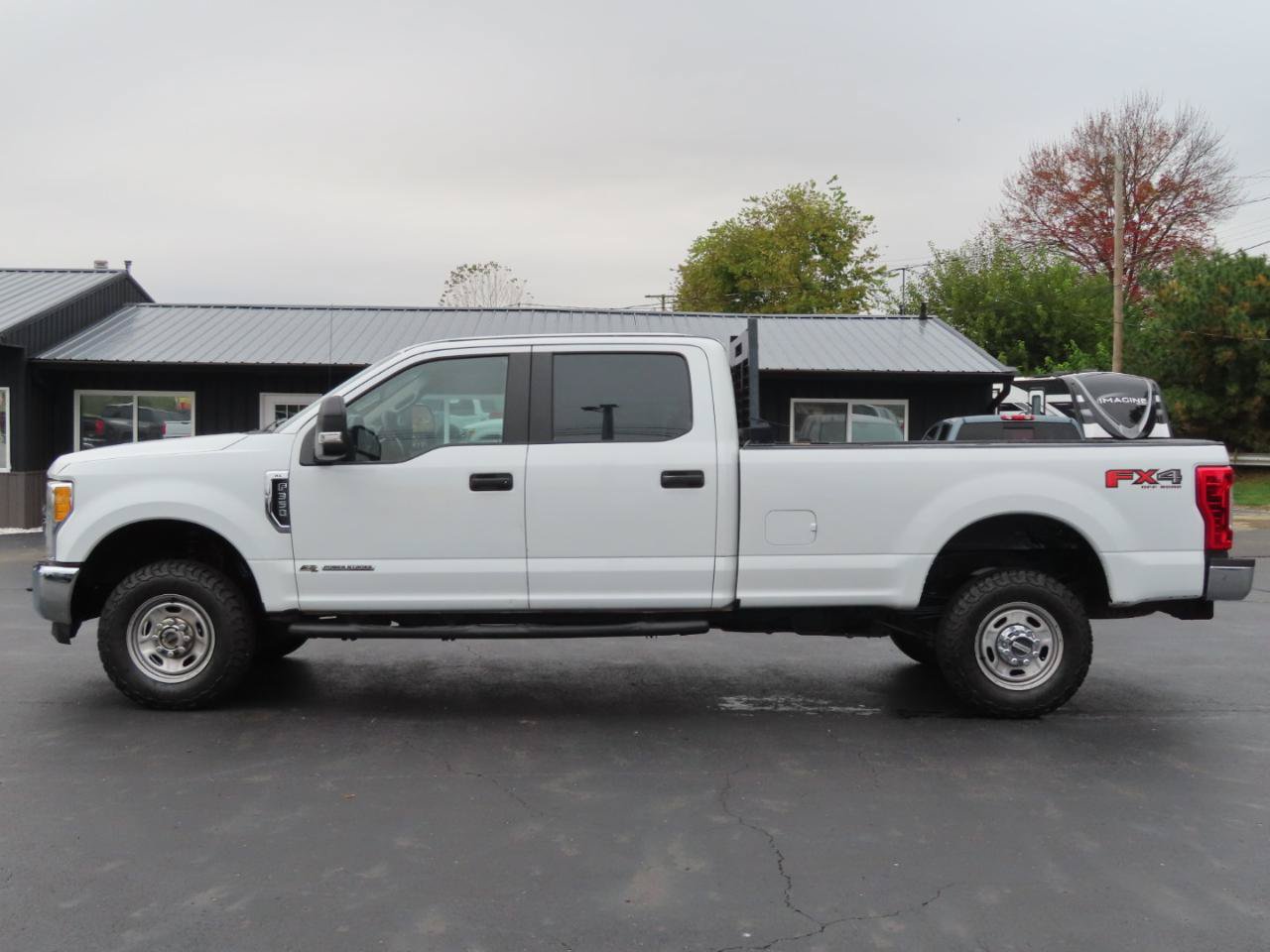 Used 2017 Ford F350 XL w/ Power Equipment Group AWD/4WD image 3