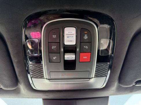 Used 2024 Hyundai Palisade Calligraphy AWD/4WD image 14