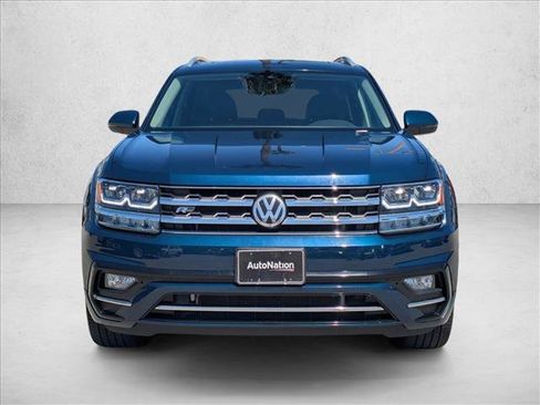 Used 2019 Volkswagen Atlas SE w/ Panoramic Sunroof Package AWD/4WD image 2