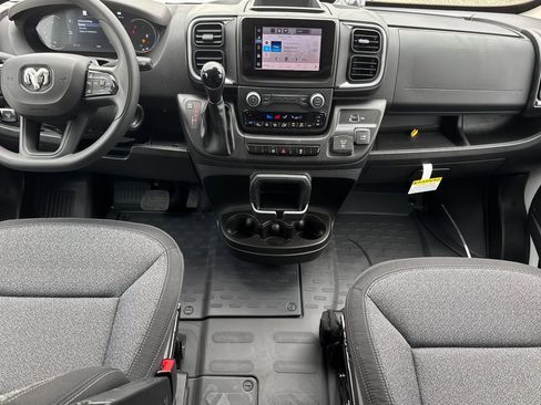 New 2026 RAM ProMaster 1500 w/ Quick Order Package 22G SLT image 11