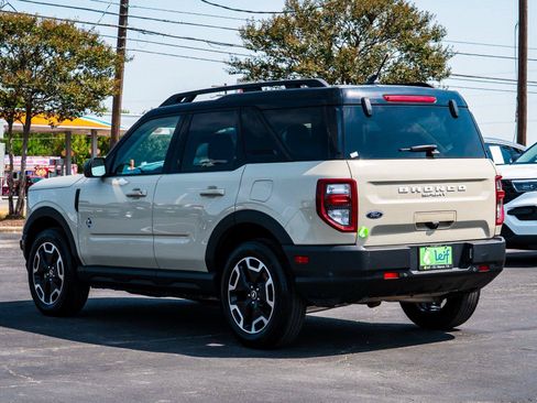 Used 2024 Ford Bronco Sport Outer Banks w/ Tech Package AWD/4WD image 5