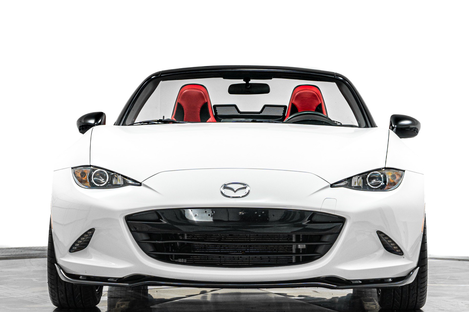 Used 2016 MAZDA MX-5 Miata Club RWD image 4