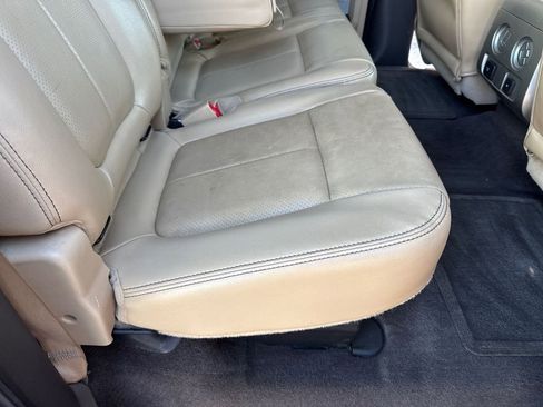 Used 2013 Ford F150 Lariat w/ Luxury Equipment Group image 42