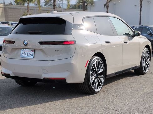 Used 2026 BMW iX xDrive45 image 10