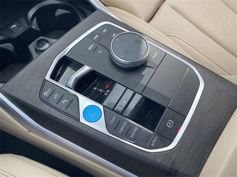 Used 2024 BMW i4 eDrive35 w/ Premium Package image 29