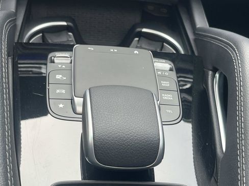 Used 2024 Mercedes-Benz GLE 450 4MATIC image 36