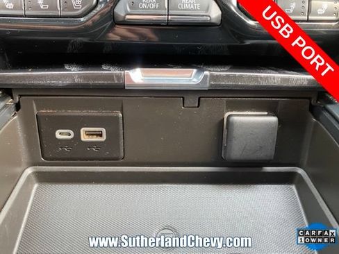 Used 2024 GMC Yukon XL Denali AWD/4WD image 37