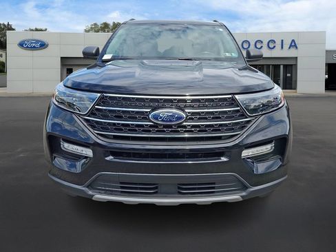 Used 2020 Ford Explorer XLT w/ Equipment Group 202A AWD/4WD image 2