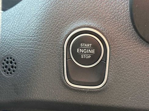 Used 2024 Mercedes-Benz Sprinter 2500 image 35