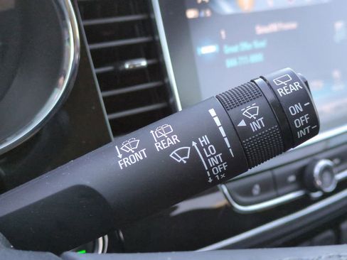 Used 2020 Buick Encore Preferred w/ Safety Package image 26