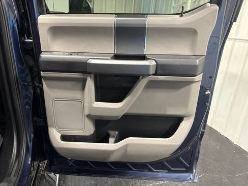 Used 2017 Ford F150 XLT w/ Equipment Group 302A Luxury AWD/4WD image 20