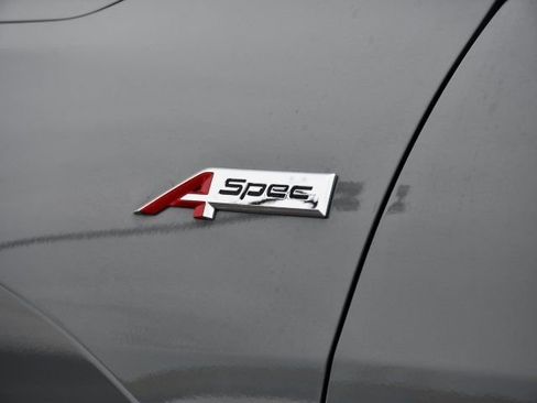 Certified 2025 Acura ADX A-Spec image 17