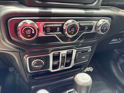 Used 2020 Jeep Wrangler Unlimited Sport AWD/4WD image 13