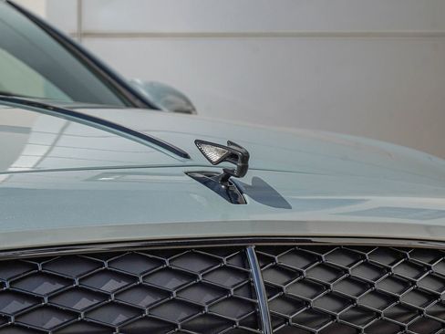 New 2026 Bentley Flying Spur Plug-In Hybrid AWD/4WD image 11