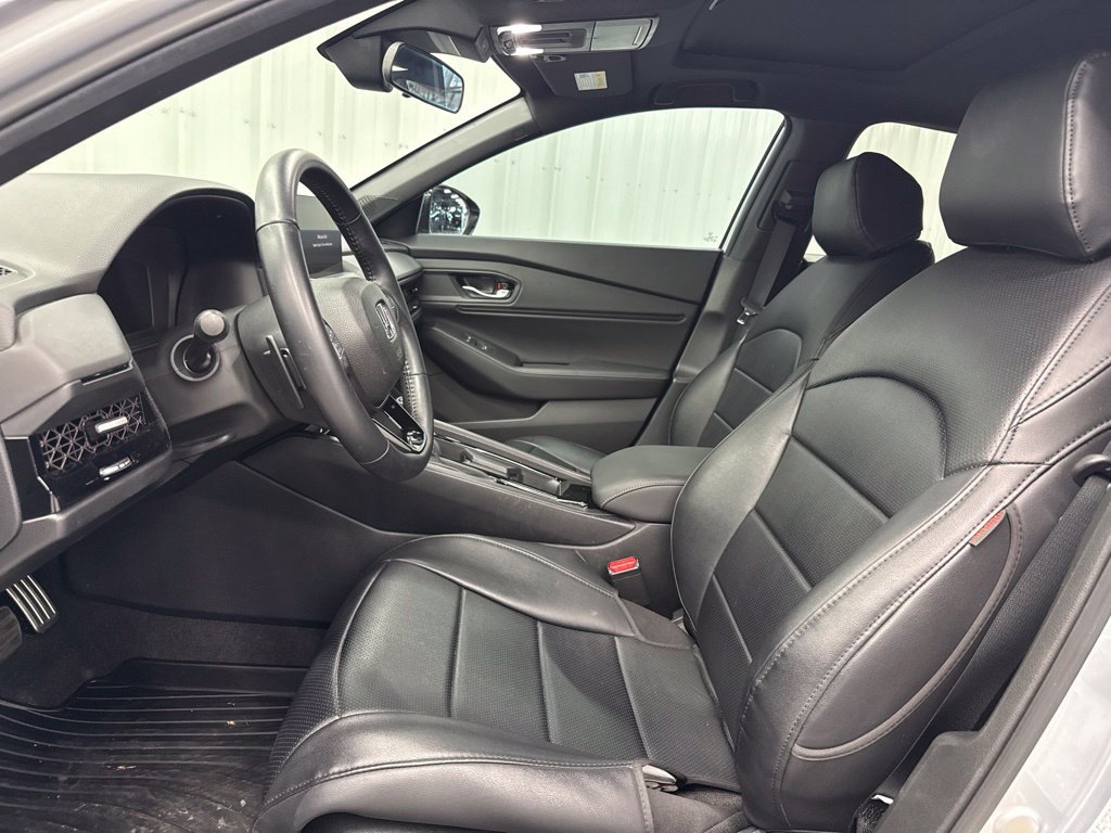 Used 2025 Honda Accord Sport image 15
