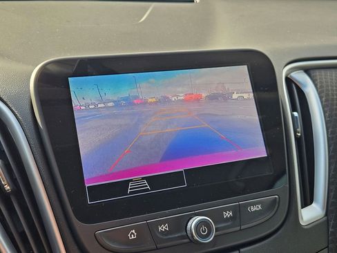 Used 2023 Chevrolet Malibu RS image 21