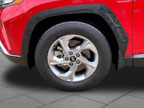 Used 2023 Hyundai Tucson SEL FWD image 11