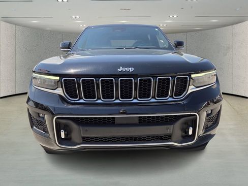Used 2022 Jeep Grand Cherokee Overland RWD image 7