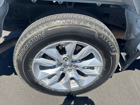 Used 2024 Chevrolet Silverado 1500 Custom RWD image 10