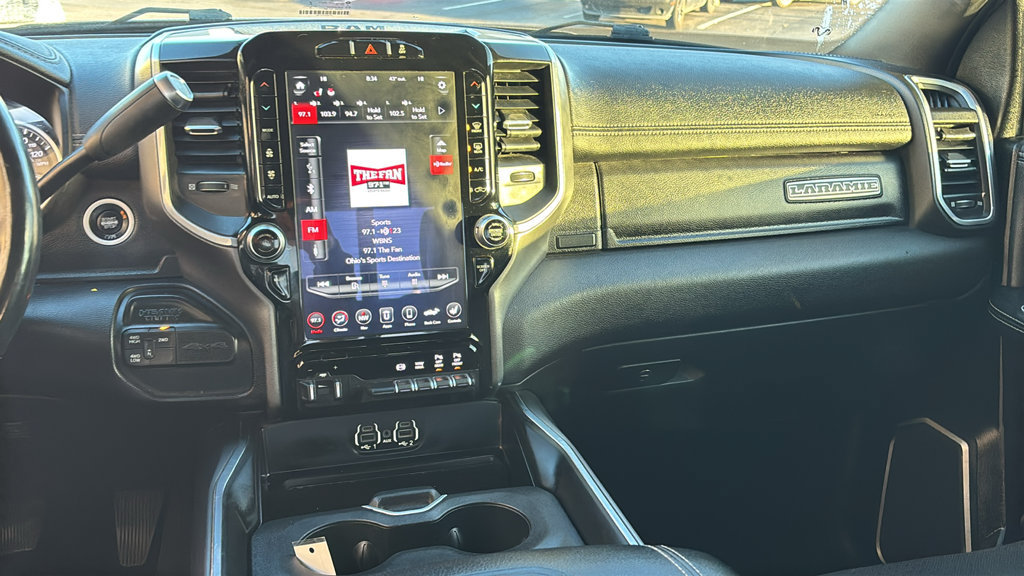 Used 2020 RAM 2500 Laramie w/ Night Edition AWD/4WD image 8