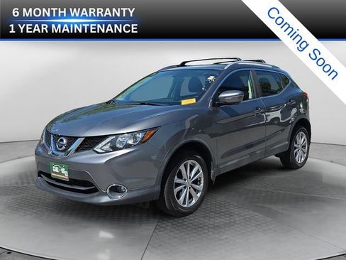 Used 2018 Nissan Rogue Sport SV w/ SV Technology Package AWD/4WD image 1