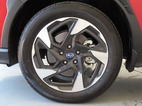 Certified 2025 Subaru Crosstrek 2.5i Limited image 29