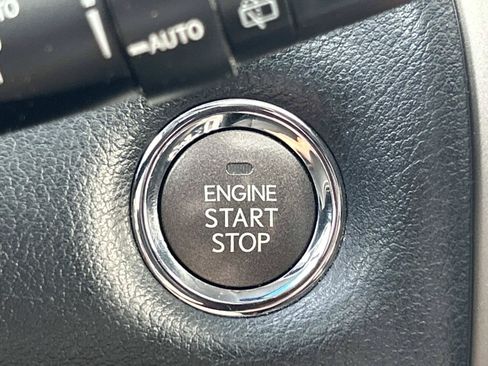 Used 2018 Lexus GX 460 Premium w/ Premium Package AWD/4WD image 31