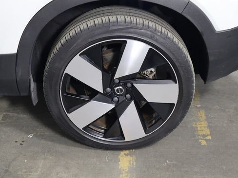 Used 2023 Volvo C40 P8 Recharge Ultimate AWD/4WD image 43
